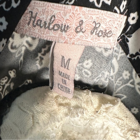 Harlow & Rose Floral Paisley Black & White Collared Flowy Maxi Dress Teacher - Picture 4 of 17